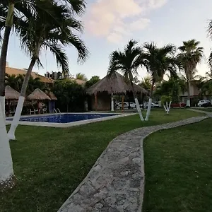 https://casa-minimal.allrivieramayahotels.com